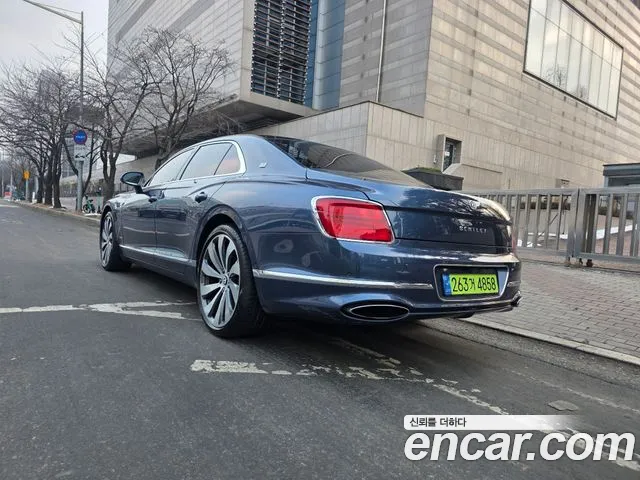 Bentley Flying Spur 2020 thumb 3