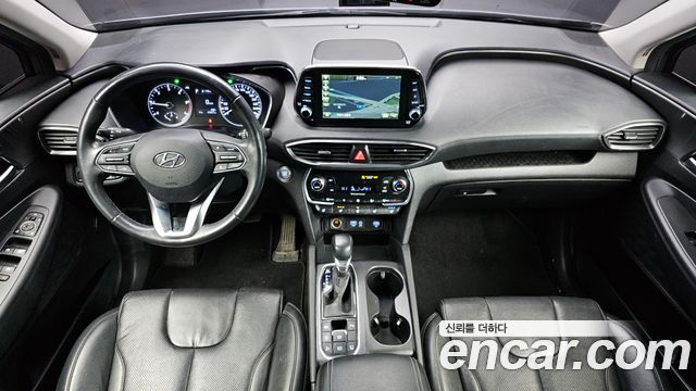 Hyundai Santa Fe 2018 thumb 8