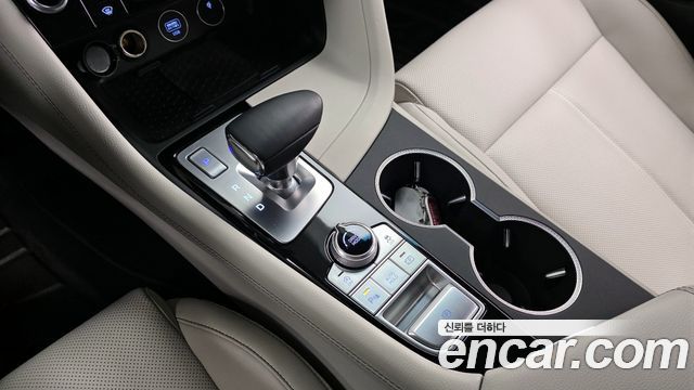Genesis G70 2024 thumb 9