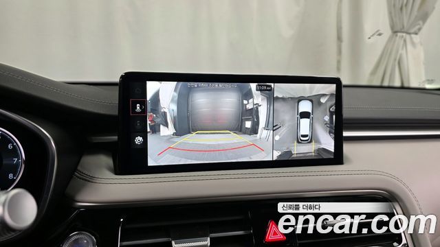 Genesis G70 2024 thumb 11