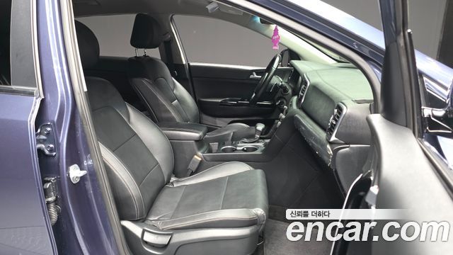 Kia Sportage 2016 thumb 12