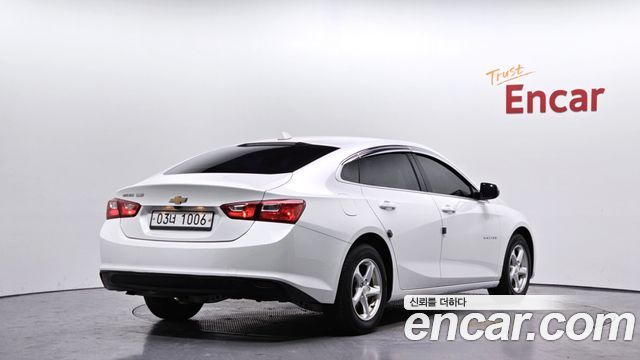 Chevrolet Malibu 2017 thumb 3