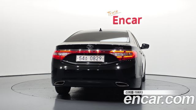 Hyundai Grandeur 2013 thumb 5