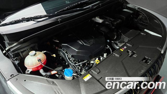 Kia Carnival 2022 thumb 6