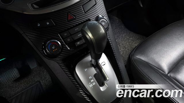 Chevrolet Orlando 2016 thumb 10