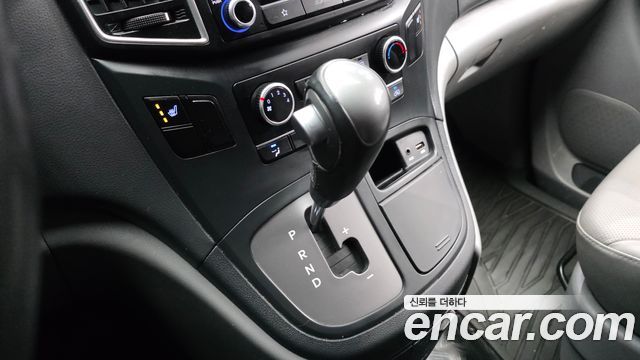 Hyundai Starex 2018 thumb 9