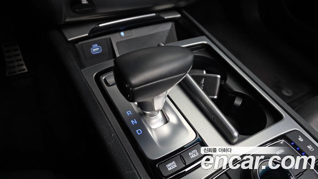 Genesis G80 2019 thumb 9