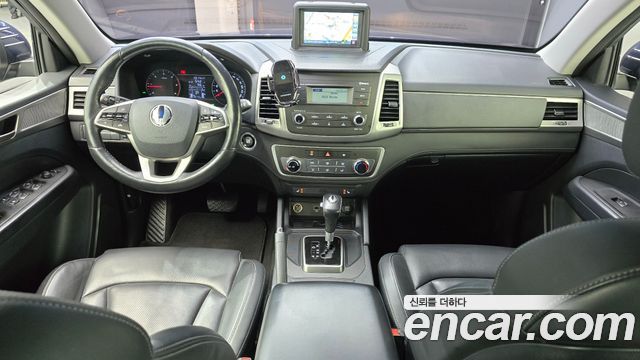 SsangYong Rexton 2019 thumb 7