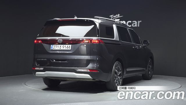 Kia Carnival 2020 thumb 3