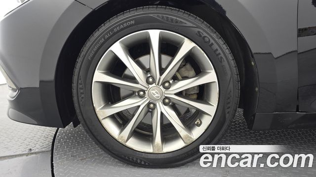 Hyundai Grandeur 2015 thumb 6