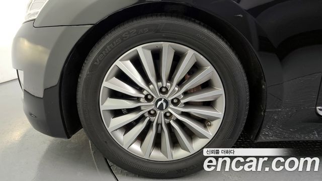 Hyundai Equus 2013 thumb 6