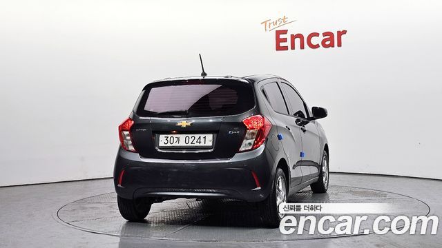 Chevrolet Spark 2016 thumb 5