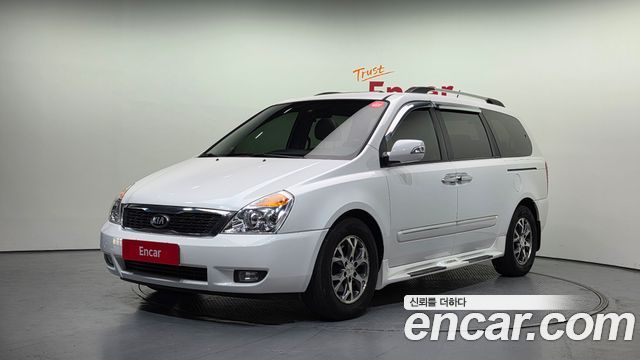 Kia Carnival 2014 thumb 2