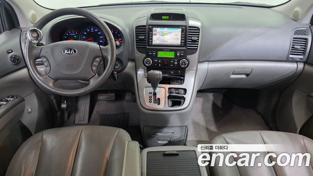 Kia Carnival 2014 thumb 8