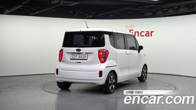 Kia Ray 2012 thumb 3
