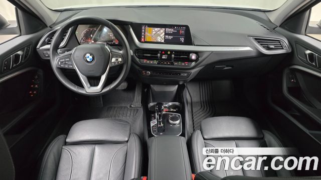 BMW 1 серии 2022 thumb 10