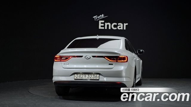 Renault Korea SM6 2016 thumb 5