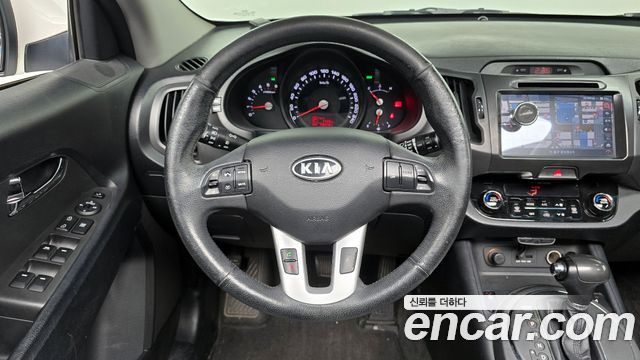 Kia Sportage 2012 thumb 12