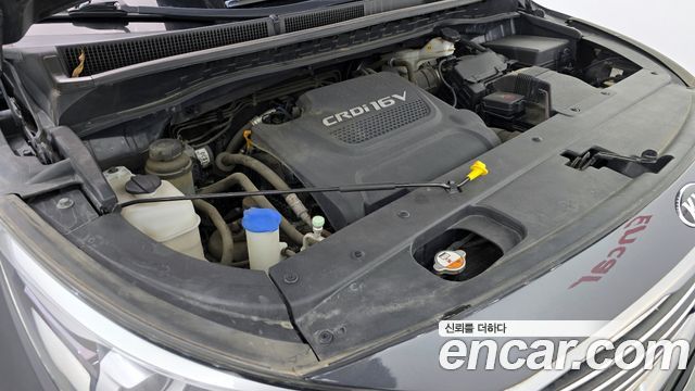 Kia Carnival 2015 thumb 7