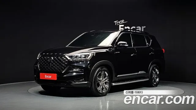 SsangYong Rexton 2023 thumb 2