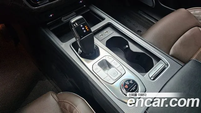 SsangYong Rexton 2023 thumb 9
