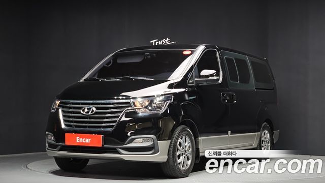 Hyundai Starex 2018 thumb 2