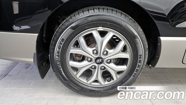 Hyundai Starex 2018 thumb 5