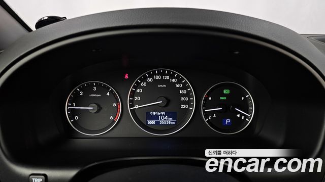 Hyundai Starex 2018 thumb 8