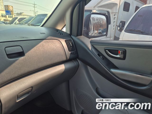 Hyundai Starex 2019 thumb 10