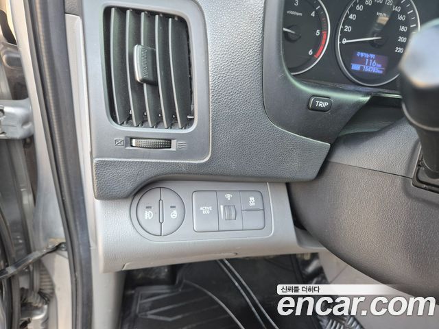 Hyundai Starex 2019 thumb 11