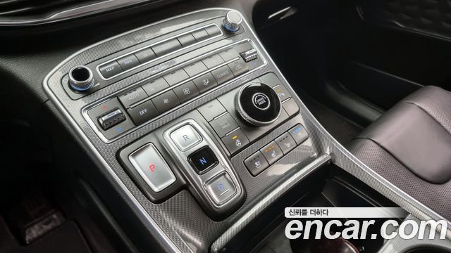 Hyundai Santa Fe 2021 thumb 9