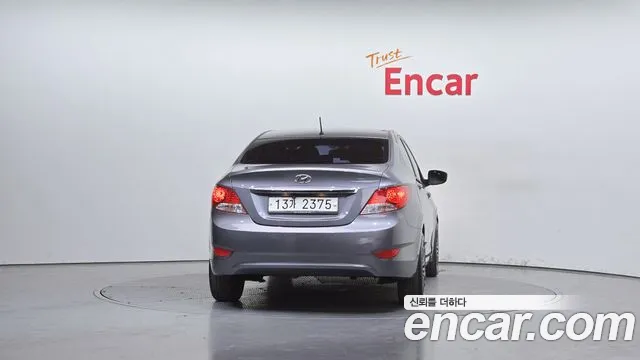 Hyundai Accent 2013 thumb 5