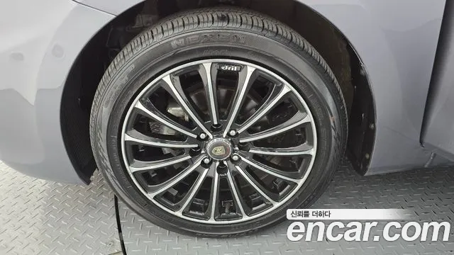 Hyundai Accent 2013 thumb 6