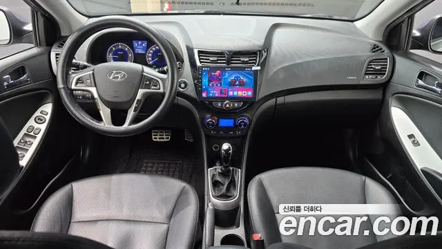 Hyundai Accent 2013 thumb 8
