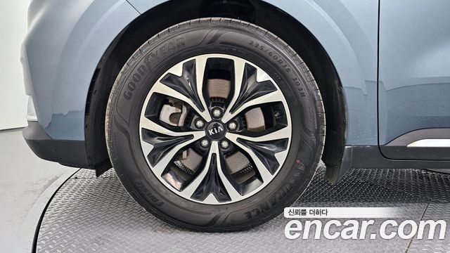 Kia Carnival 2020 thumb 6