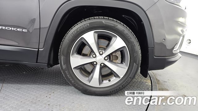 Jeep Cherokee 2021 thumb 5