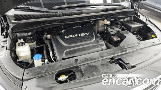 Kia Carnival 2017 thumb 6