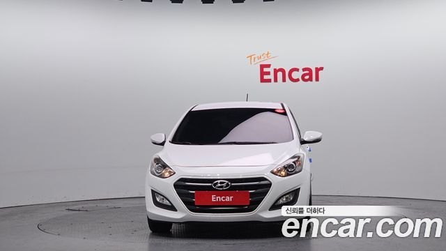 Hyundai i30 2015 thumb 4