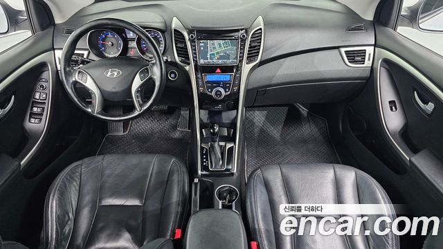 Hyundai i30 2015 thumb 8