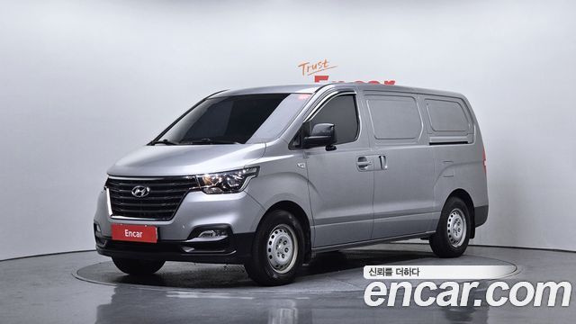Hyundai Starex 2020 thumb 2