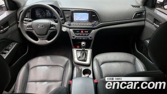 Hyundai Avante 2017 thumb 7