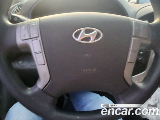 Hyundai Starex 2014 thumb 10