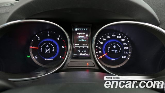 Hyundai Santa Fe 2015 thumb 9