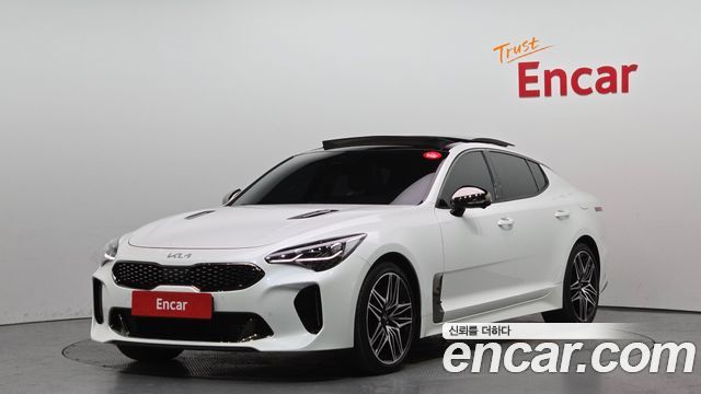 Kia Stinger 2022 thumb 2