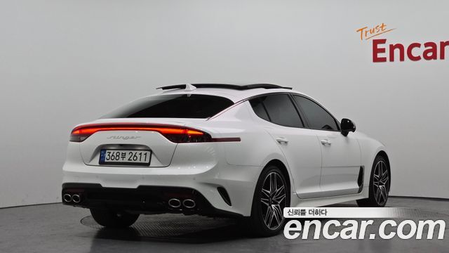 Kia Stinger 2022 thumb 3