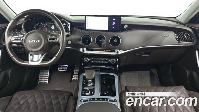 Kia Stinger 2022 thumb 8