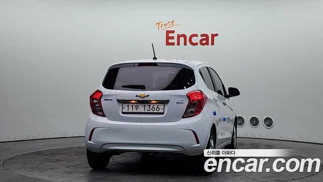 Chevrolet Spark 2015 thumb 4