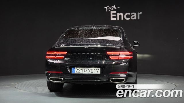 Genesis G80 2022 thumb 5