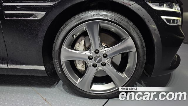 Genesis G80 2022 thumb 6