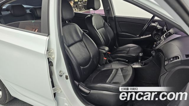Hyundai Accent 2016 thumb 11